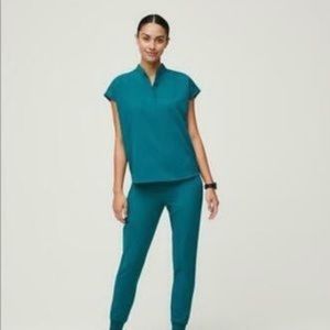 NWT Figs Limited Edition Pacific Blue Zamora Pants - size Medium